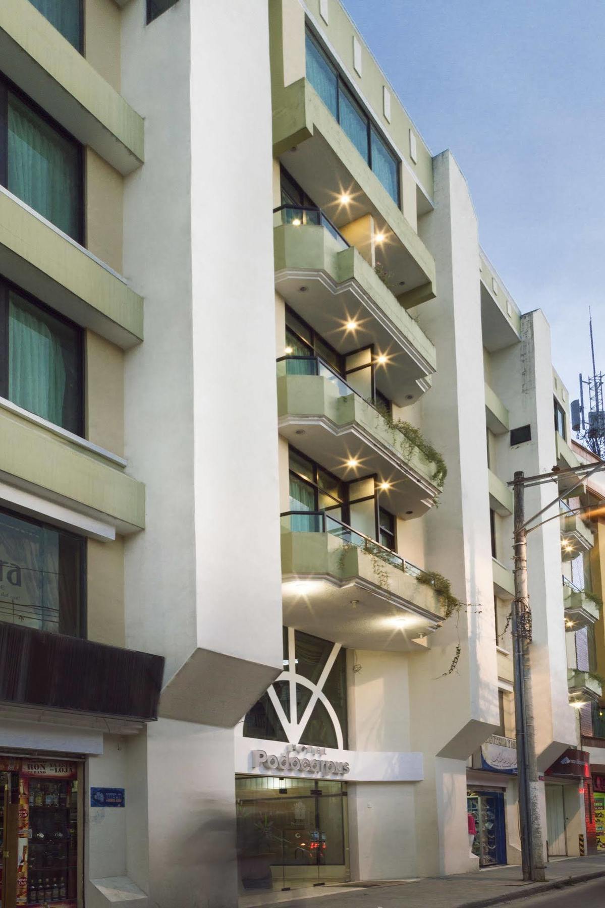 Hotel Podocarpus โลจา ภายนอก รูปภาพ